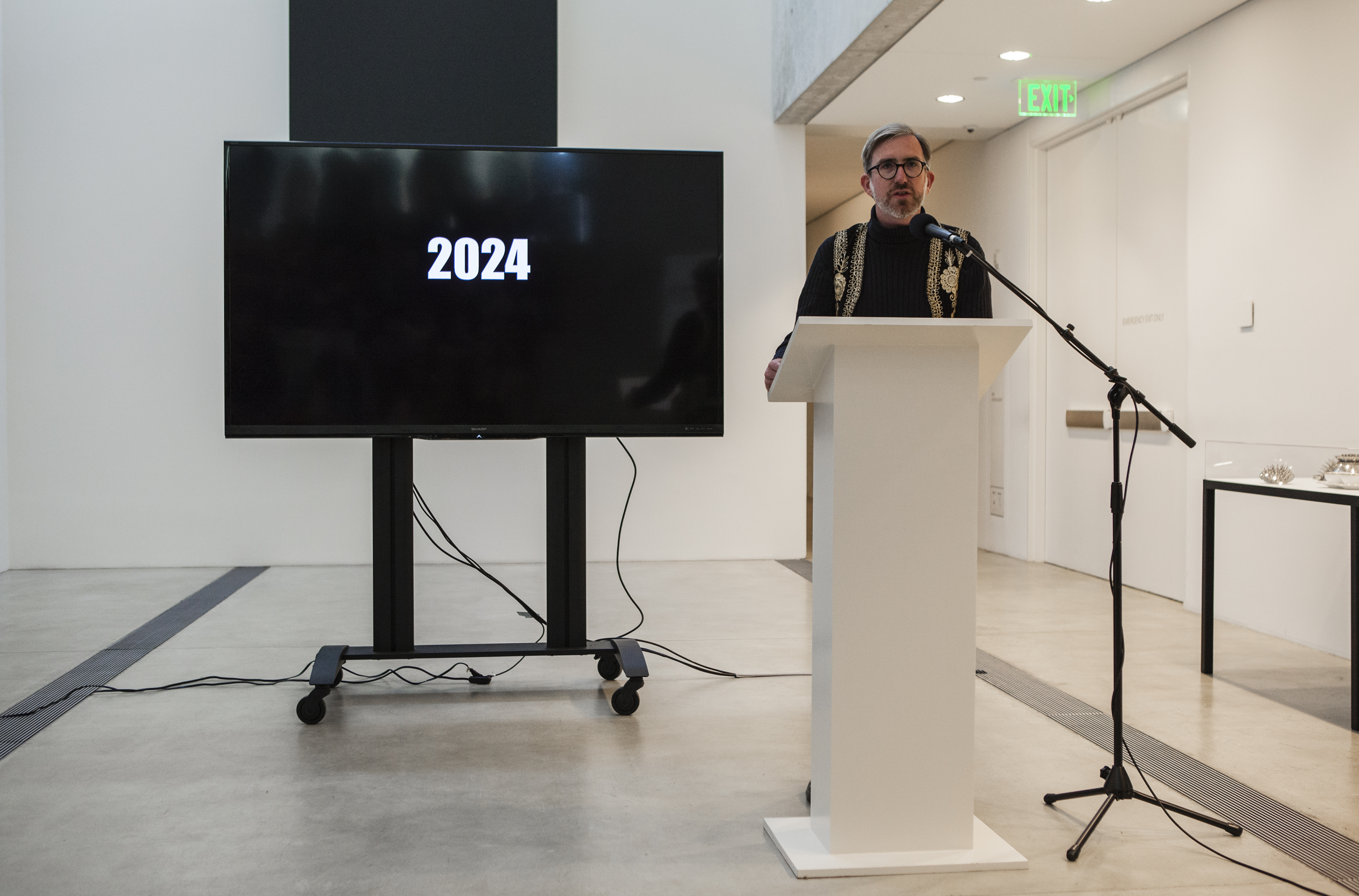 Michael Allen presenting during “Manifestos for a Future St. Louis,” presented as a part of Dwell In Other Futures: Art / Urbanism / Midwest. Pulitzer Arts Foundation, St. Louis. April 28, 2018. Photo by David Johnson